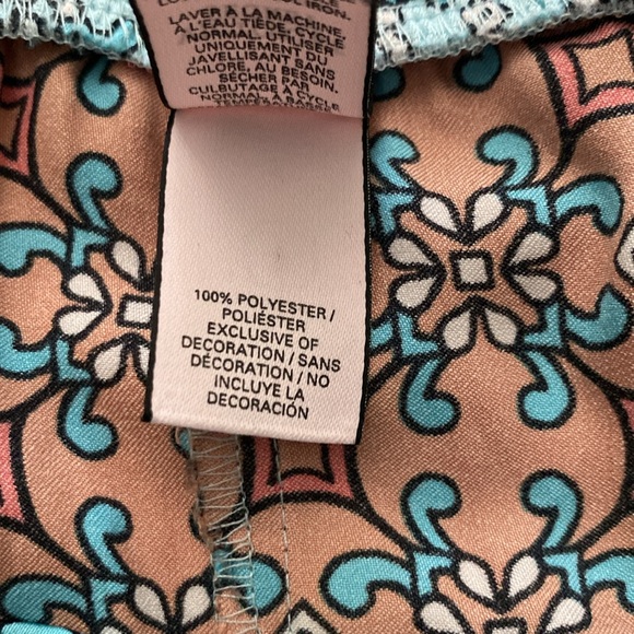 Victoria secret bottoms size L - Picture 8 of 8